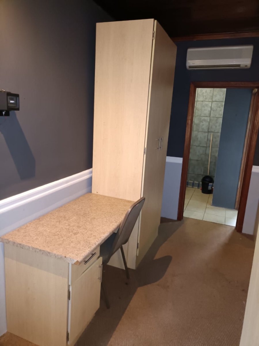 1 Bedroom Property for Sale in Brandwag Free State